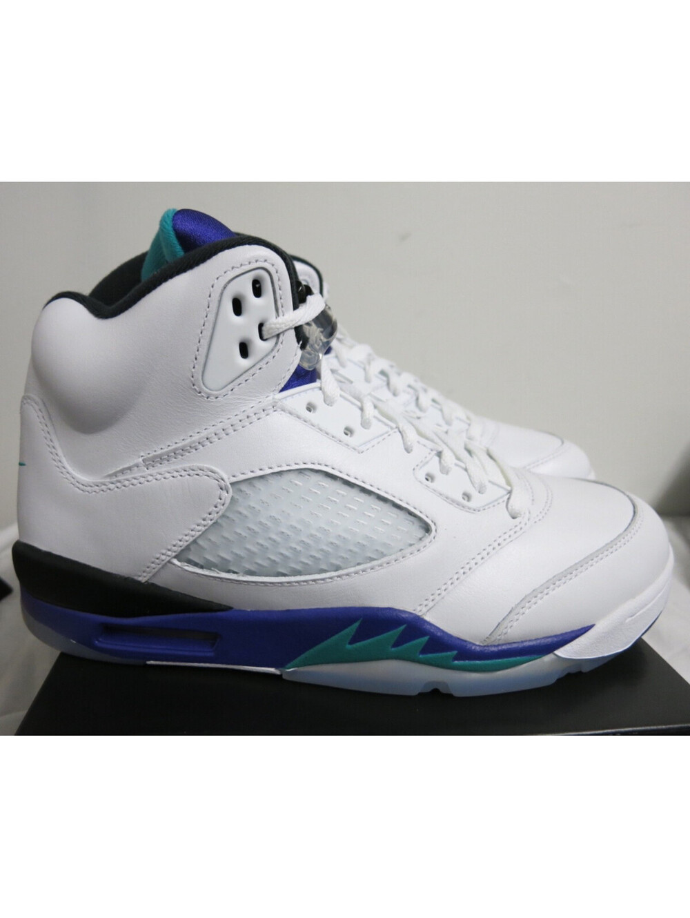Nike Air Jordan 5 Retro OG Grape 2025 White Purple Teal HQ7978-100 Size 10